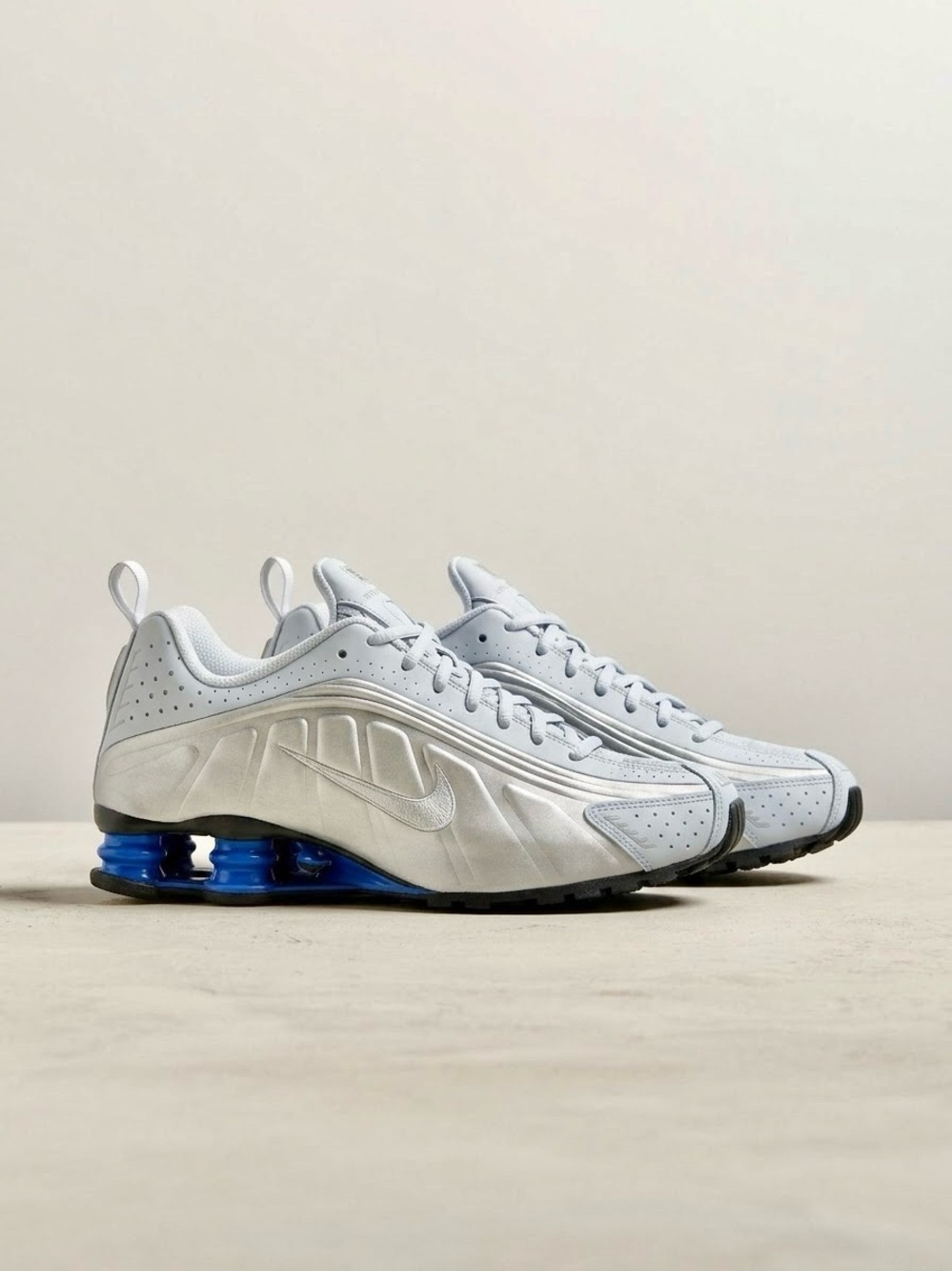 Nike Shox R4 Blue Tint Metallic Silver Y2K AR3565-402 Womens 9.5 Sneakers NWOB